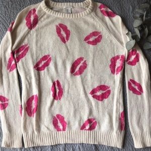 Kisses sweater